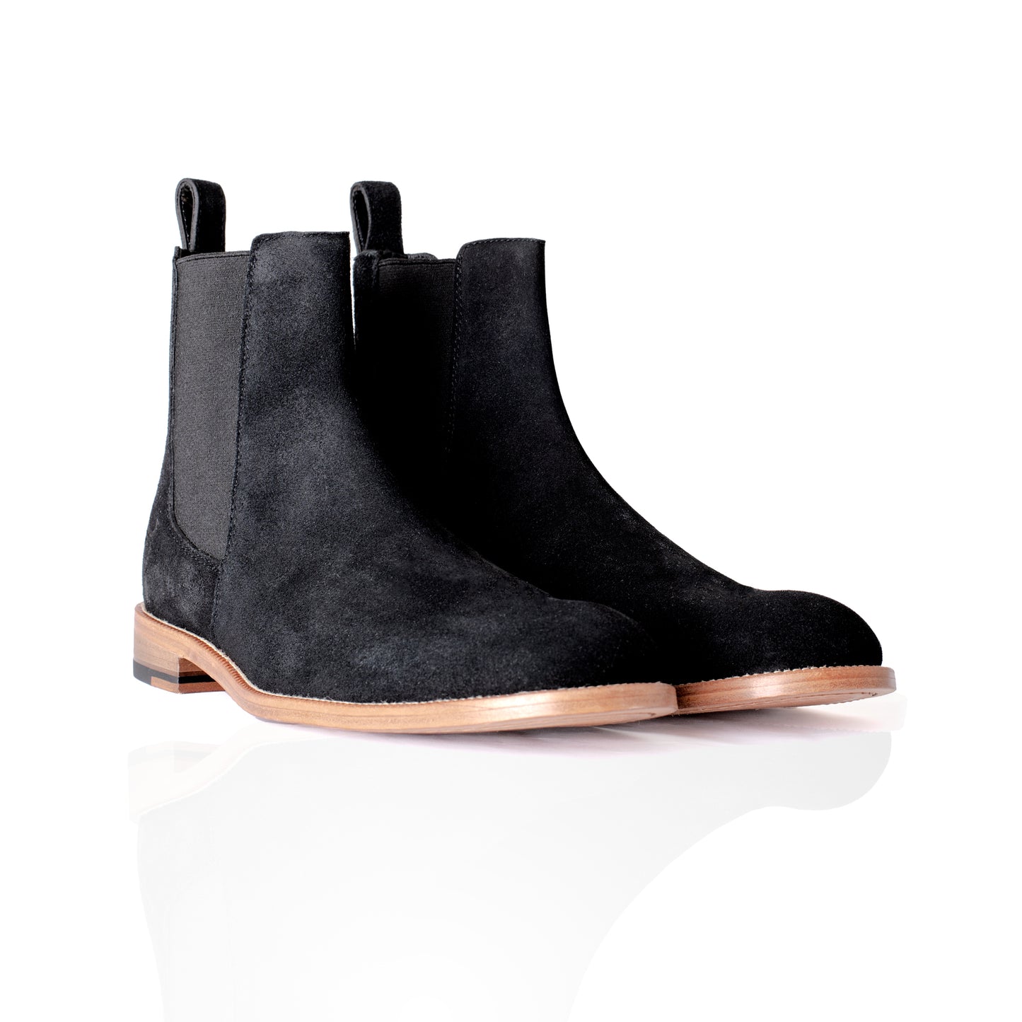 MILAN GAMUZA NEGRO SUELA DE CUERO