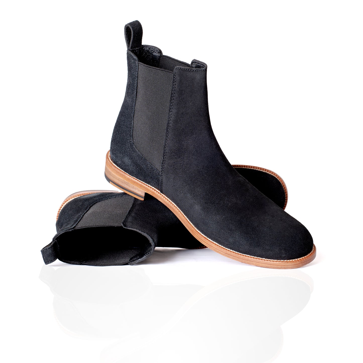 MILAN GAMUZA NEGRO SUELA DE CUERO