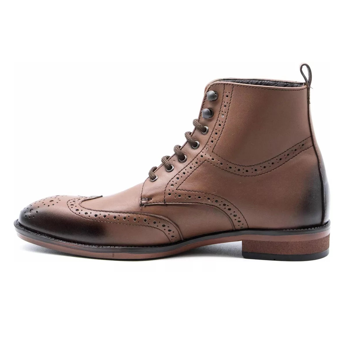 ASTON PELIBUEY CHOCOLATE