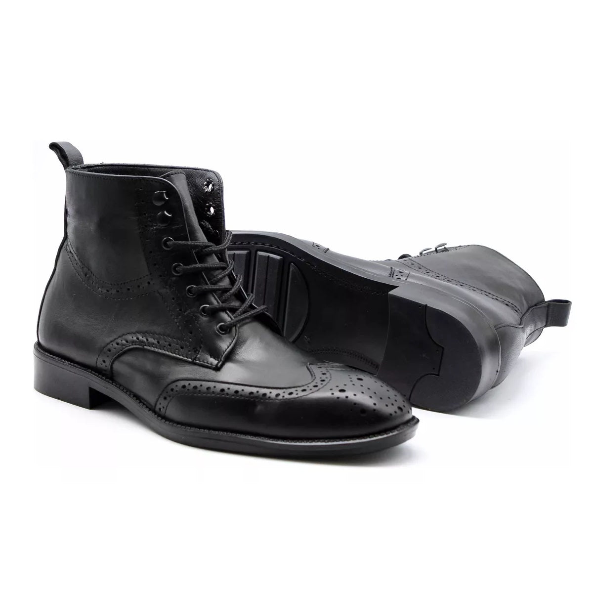ASTON PELIBUEY NEGRO