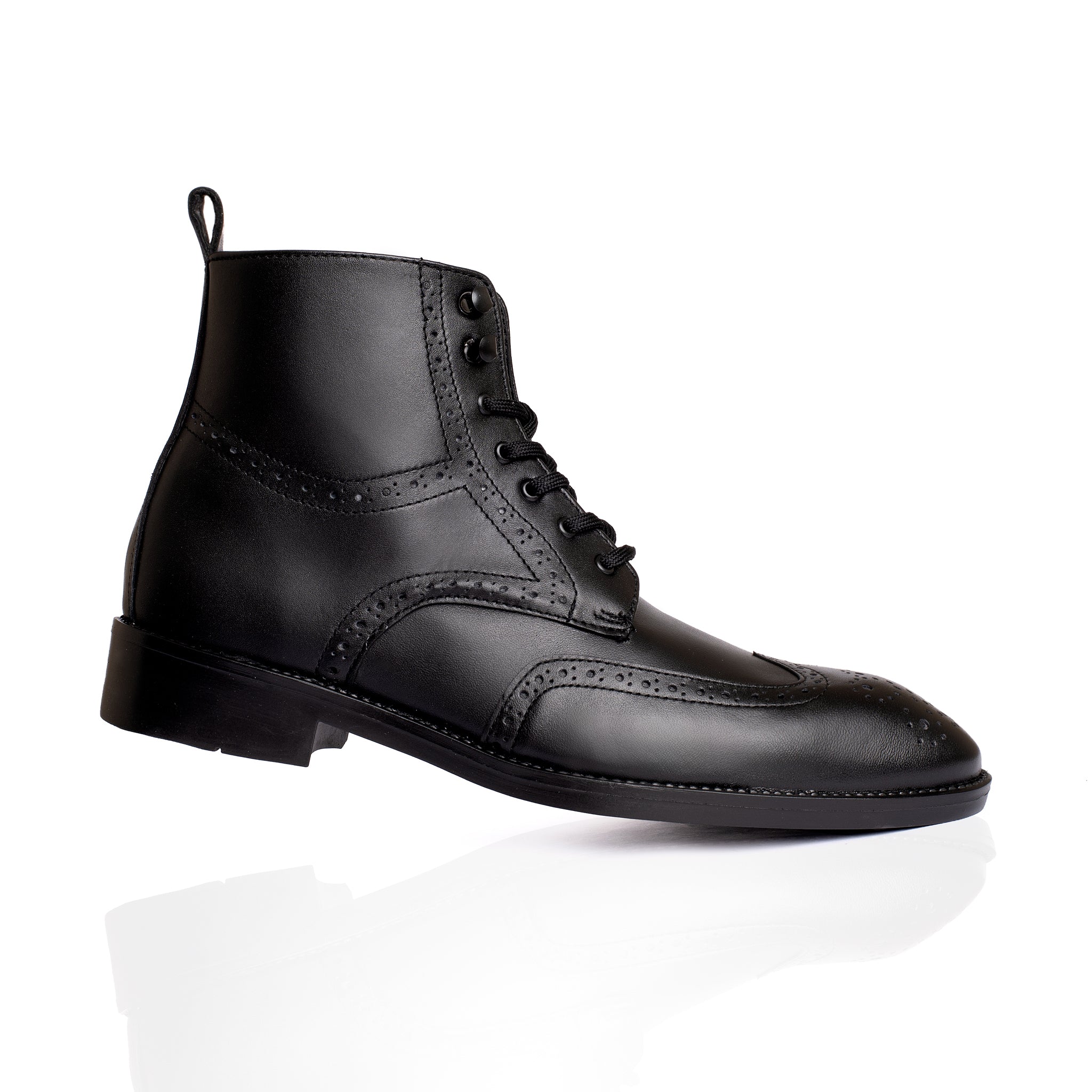 ASTON PELIBUEY BLACK